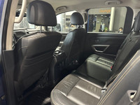 High-Value Options: Accident-Free Diesel Engine Cummins Power 4x4 Capability Leather Seats Heated Se... (image 9)
