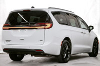 . Engine: V6 Cylinder Engine 3.6L L/100Km City: 14.1 L/100Km Hwy: 9.4 Safety Equipment Electronic St... (image 5)