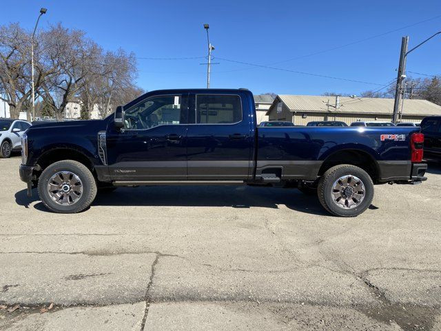 2025 Ford Super Duty F-350 SRW King Ranch | Crew Cab 176 in Cars & Trucks in Edmonton - Image 2
