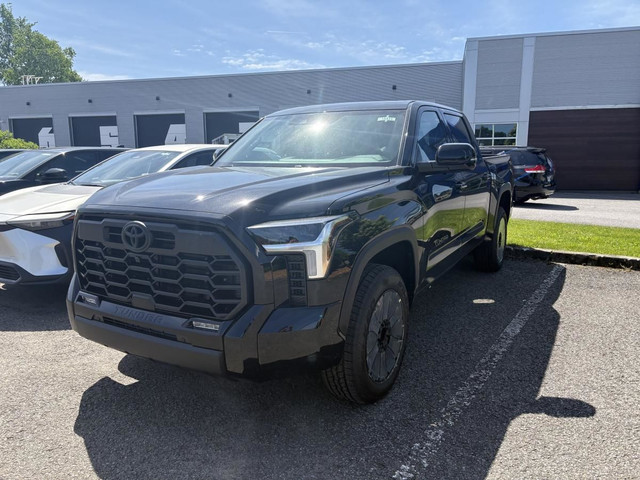 Toyota Tundra LIMITED TRD OFF ROAD 2025 CrewMax 4x4 - VÉHICULE N in Cars & Trucks in Québec City