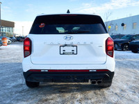 The 2024 Hyundai Palisade Urban 7-Passenger trim level offers a spacious and comfortable interior, p... (image 3)