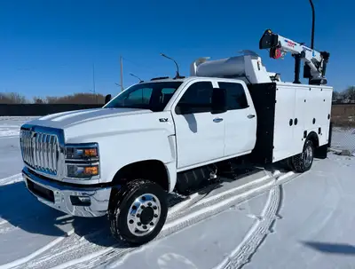 FULL MANUFACTURING WARRANTY STILL REMAINING - NEW - 2023 International CV515 Crew Cab 4x4 Service Tr...