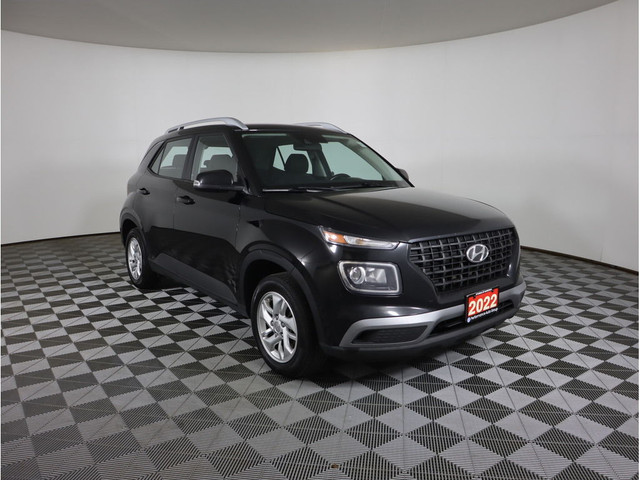 2022 Hyundai Venue Preferred IVT in Cars & Trucks in Muskoka - Image 3