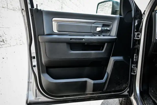 2023 Ram 1500 Classic SLT • POWER SEAT • REAR CAM in Cars & Trucks in Cornwall - Image 10