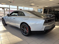 BLACK LEATHER/SUEDE PERFORMANCE SEATS -inc: 2nd-Row Heated Seats High-Back Bucket Seats High Perform... (image 6)