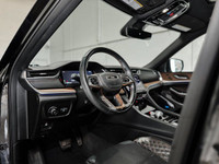 Recent Arrival! 8-Speed Automatic 4WD Pentastar 3.6L V6 VVT 19 Speaker McIntosh Audio System, 7-Pass... (image 7)