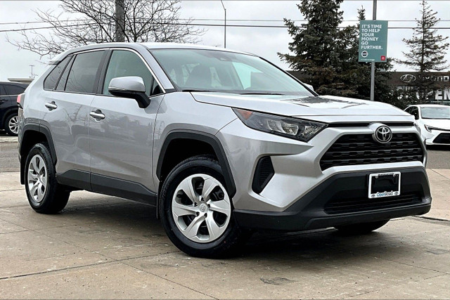 2022 Toyota RAV4 LE AWD in Cars & Trucks in Mississauga / Peel Region - Image 3