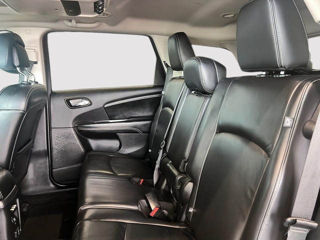 2018 Dodge Journey Crossroad AWD 7 passenger, AWD! Great value! in Cars & Trucks in Calgary - Image 4