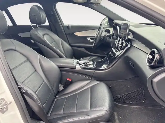2017 Mercedes-Benz C-Class C 300 AWD Panoroof Navigation Bcamera in Cars & Trucks in Calgary - Image 13