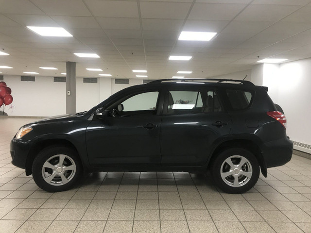 2011 Toyota RAV4 in Cars & Trucks in Calgary - Image 3
