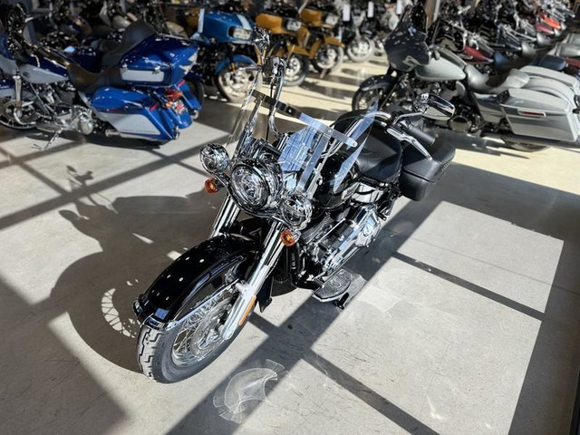 2024 Harley-Davidson FLHCS - Heritage Classic in Street, Cruisers & Choppers in Saskatoon - Image 4