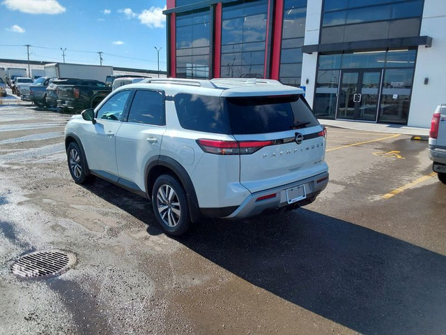2023 Nissan Pathfinder SL 4WD, 3.5L V6, 9 Spd Transmission, Leat in Cars & Trucks in Calgary - Image 4