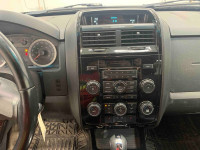 2008 Ford Escape Limited 4D sport Sturdy and stylish grey 4x4 SUV powered by a reliable 3.0L 6-cylin... (image 7)