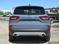 Apple CarPlay, Android Auto, Power Liftgate, Blind Spot Detection, Lane Keep Assist, Lane Departure... (image 5)