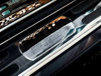 RARE 2018 Rolls-Royce Wraith, LUMINARY COLLECTION - ONE OF FIFTY-FIVE, Sunburst Grey on Saddlery Tan... (image 5)