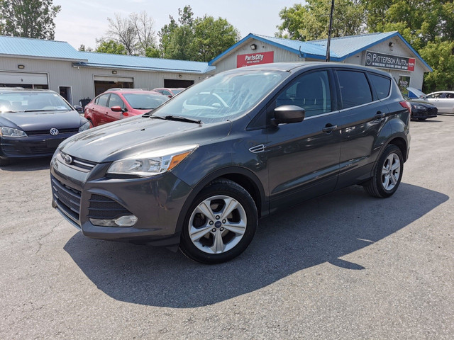 2015 Ford Escape SE in Cars & Trucks in Belleville