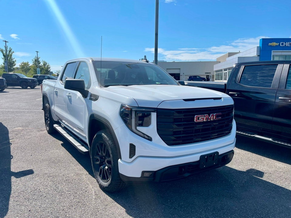 2022 GMC Sierra 1500 Elevation