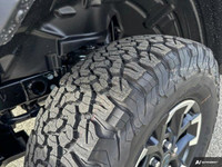 This Jeep Wrangler 4xe boasts a Intercooled Turbo Gas/Electric I-4 2.0 L/122 engine powering this Au... (image 7)