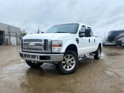 Ford F-350 XLT | POWERSTROKE DIESEL | REVISED SUSPENSION | MINI MAXX TUNER (STOCK / TOW / STREET / P...
