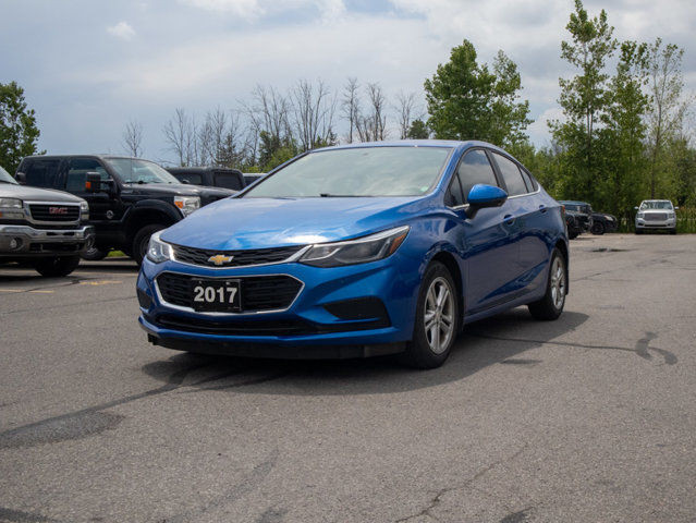 2017 Chevrolet Cruze LT - Front Wheel Drive in Cars & Trucks in Belleville - Image 4
