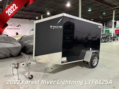 -Financing Available The 2022 Forest River RV Lightning LTF612SA is your ticket to adventure on whee...