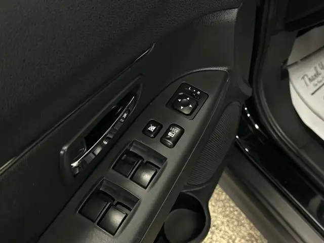 2022 Mitsubishi RVR SE SE/4WD/21KM/OFF 1 OWNER LEASE! in Cars & Trucks in Belleville - Image 11