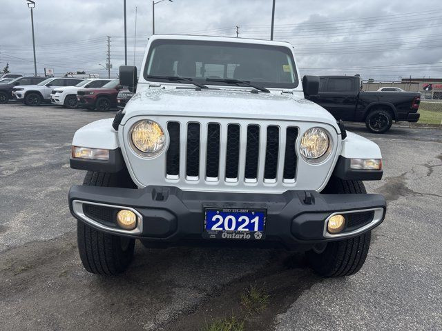 2021 Jeep Gladiator OVERLAND**3.6L**V6**8.4 in Cars & Trucks in Mississauga / Peel Region - Image 2