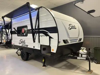 Shasta Oasis SST16BH- Whether you're camping or travelling, this compact trailer does it all! Don't...