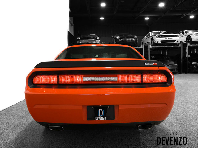 2008 Dodge Challenger SRT8 6.1L V8 Hemi 425HP First Production Y in Cars & Trucks in Laval / North Shore - Image 4