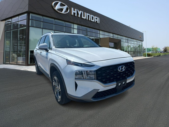2021 Hyundai Santa Fe Essential in Cars & Trucks in Oshawa / Durham Region - Image 3
