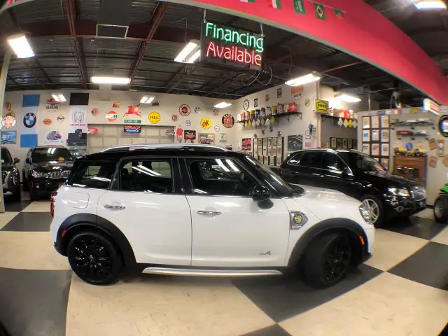 2018 MINI Cooper Countryman Cooper S E ALL4 LEATHER PANO/ROOF NA dans Autos et camions dans Ville de Toronto - Image 9
