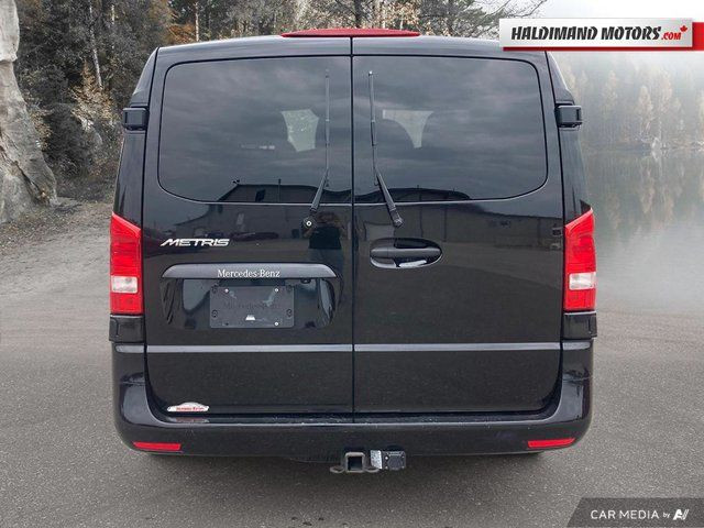2019 Mercdes-Benz Metris in Cars & Trucks in Hamilton - Image 4