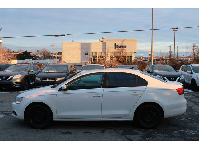  2012 Volkswagen Jetta Sedan 2.5L Highline, TOIT OUVRANT, CUIR,  in Cars & Trucks in Longueuil / South Shore - Image 3