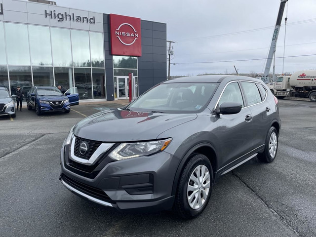 Nissan Rogue S 2020 in Cars & Trucks in New Glasgow - Image 2