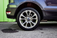 Leather Seats, Navigation, Sunroof, Heated Steering Wheel, Heated Seats! 6 LOCATIONS KINGSTON - (613... (image 5)
