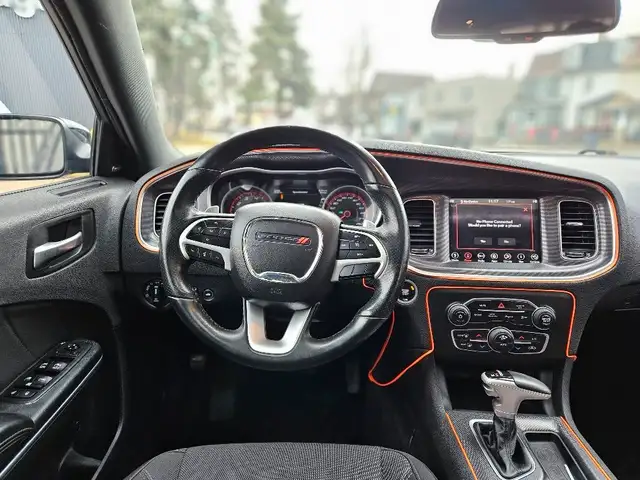 2018 Dodge Charger AWD *NO ACCIDENTS-NAVI-CAM-ROOF-HEATED SEA in Cars & Trucks in City of Toronto - Image 14