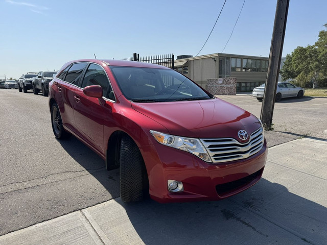 2010 Toyota Venza in Cars & Trucks in Calgary - Image 3