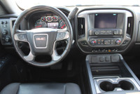 ONE OWNER CLEAN CARFAX DONT PAY EXTRA FOR SAFETY Drive in style with this fully-loaded 2017 GMC Sier... (image 9)
