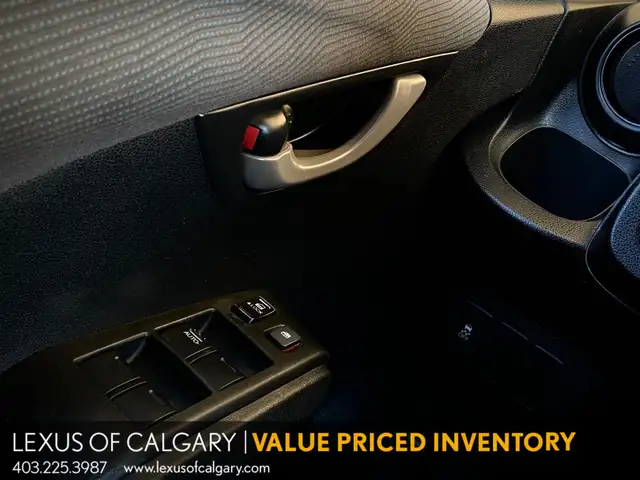 2012 Honda Fit LX in Cars & Trucks in Calgary - Image 13