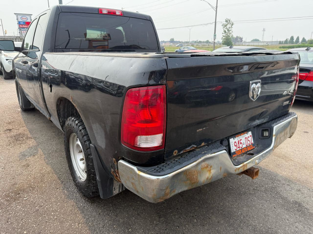 2012 RAM 1500 ST, 4X4, CREW CAB, DRIVES GREAT, AS IS SPECIAL in Cars & Trucks in London - Image 3