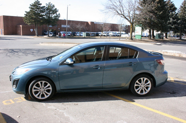 2010 Mazda MAZDA3 4dr Sdn GT in Cars & Trucks in Markham / York Region - Image 4