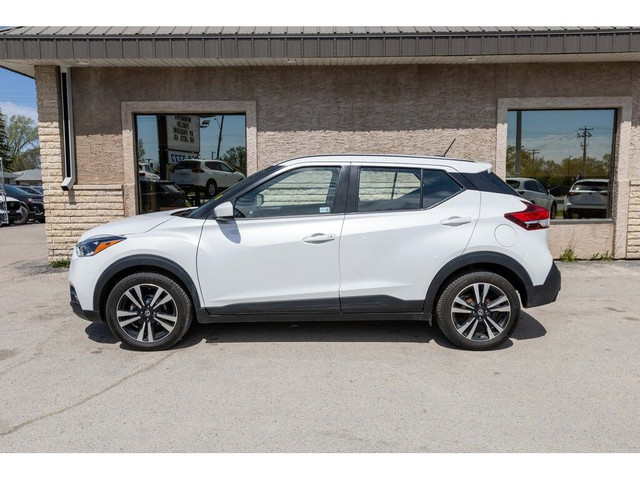 2020 Nissan Kicks SV | CARPLAY | HTD SEATS | CLEAN CARFAX | LOW  in Cars & Trucks in Winnipeg - Image 4