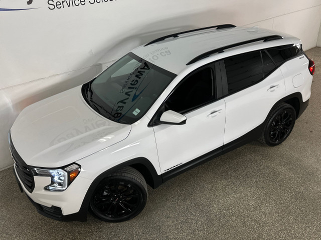 2022 GMC Terrain SLE SLE/AWD/40KM/OFF 1 OWNER GMAC LEASE! in Cars & Trucks in Belleville - Image 2