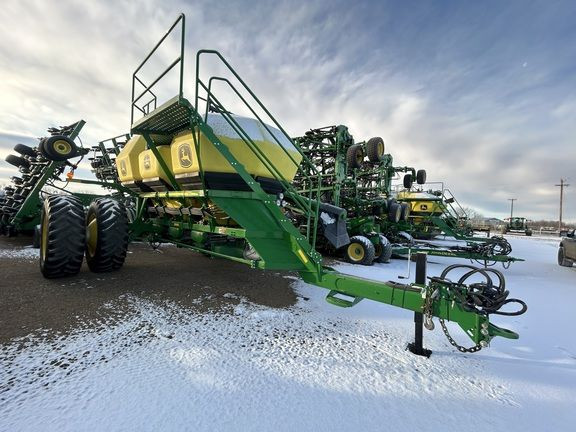 2017 John Deere 1895 in Farming Equipment in Edmonton - Image 3