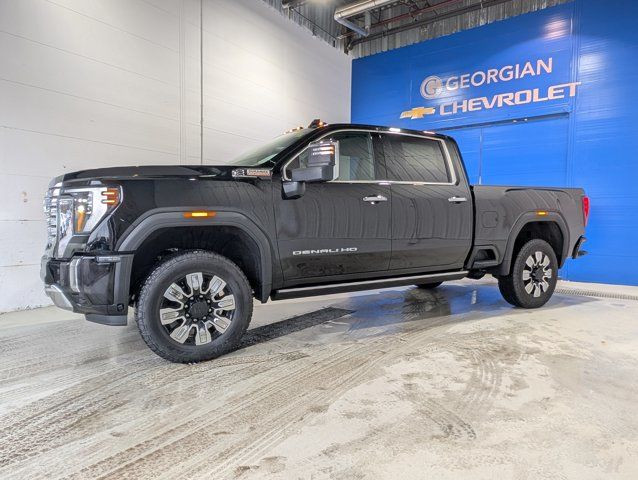 2025 GMC Sierra 2500HD Denali- Power Sunroof - Tech Pkg in Cars & Trucks in Barrie - Image 4