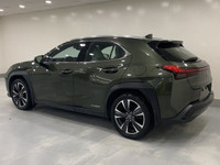 Check out this vehicle's pictures, features, options and specs, and let us know if you have any ques... (image 2)