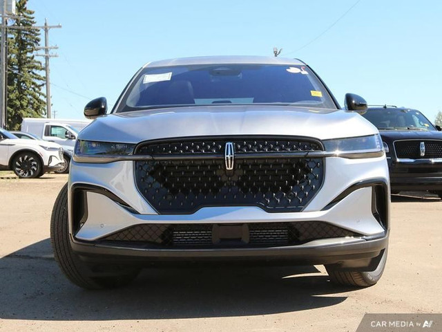 2025 Lincoln Nautilus Premiere in Cars & Trucks in Edmonton - Image 2