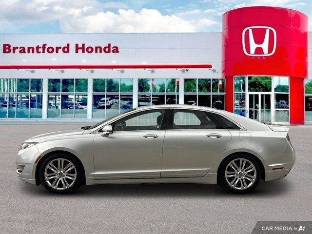 2016 Lincoln MKZ in Cars & Trucks in Brantford - Image 2
