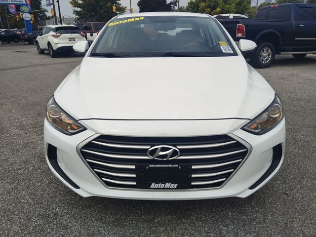 2017 Hyundai Elantra LE in Cars & Trucks in Sarnia - Image 2
