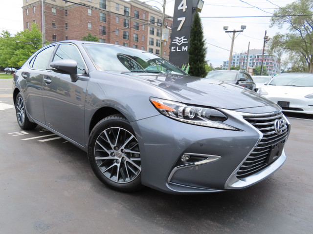 2016 Lexus ES 350 ES 350 - Navigation System-11,000Kms Only-1Own in Cars & Trucks in Oakville / Halton Region - Image 2